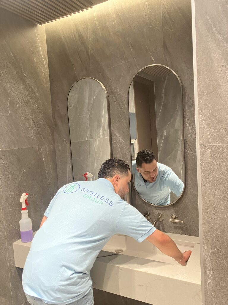 commercial cleaning and janitorial services
